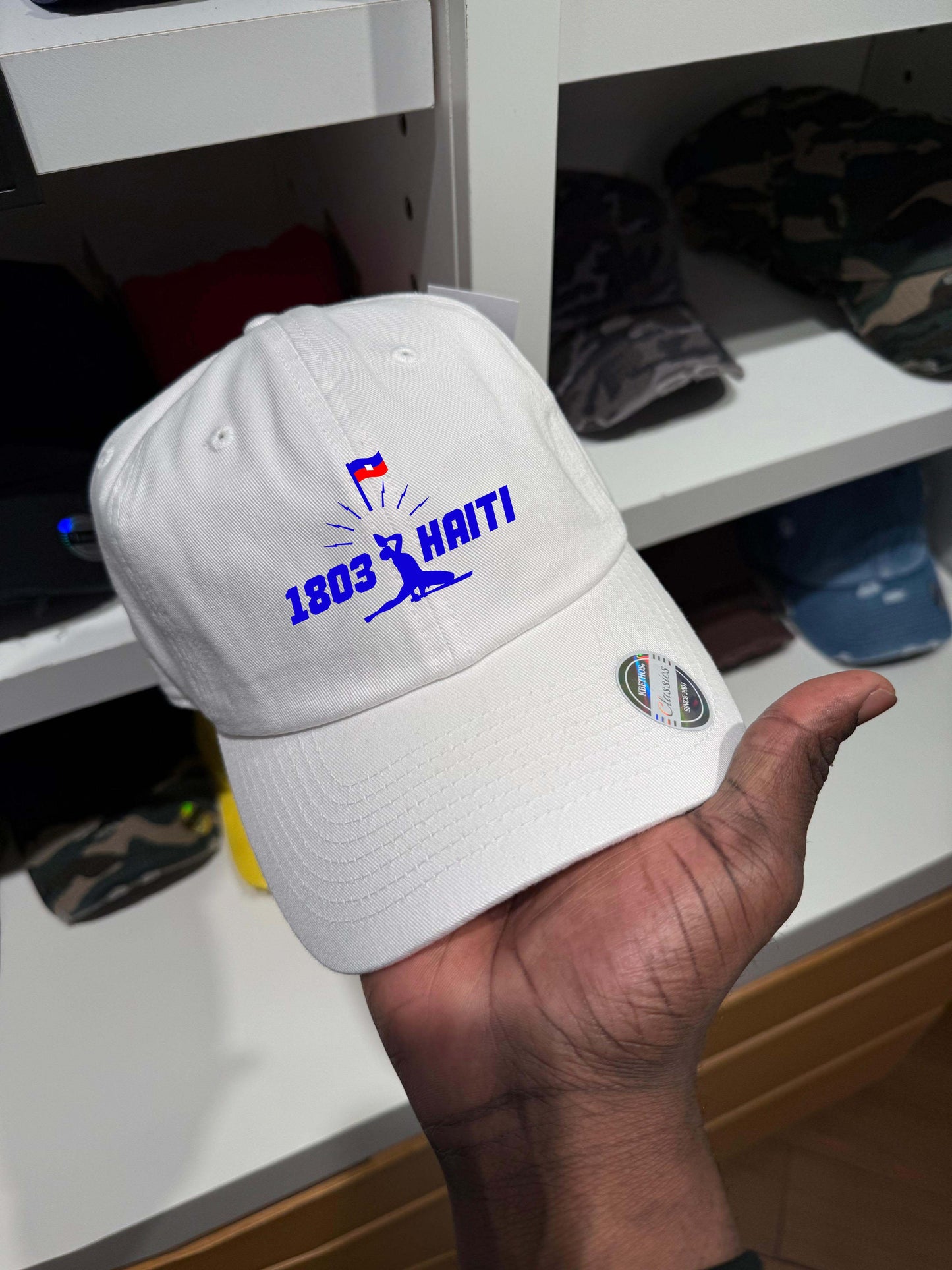 CAP 1803 Haiti NEG MAWON Unisex