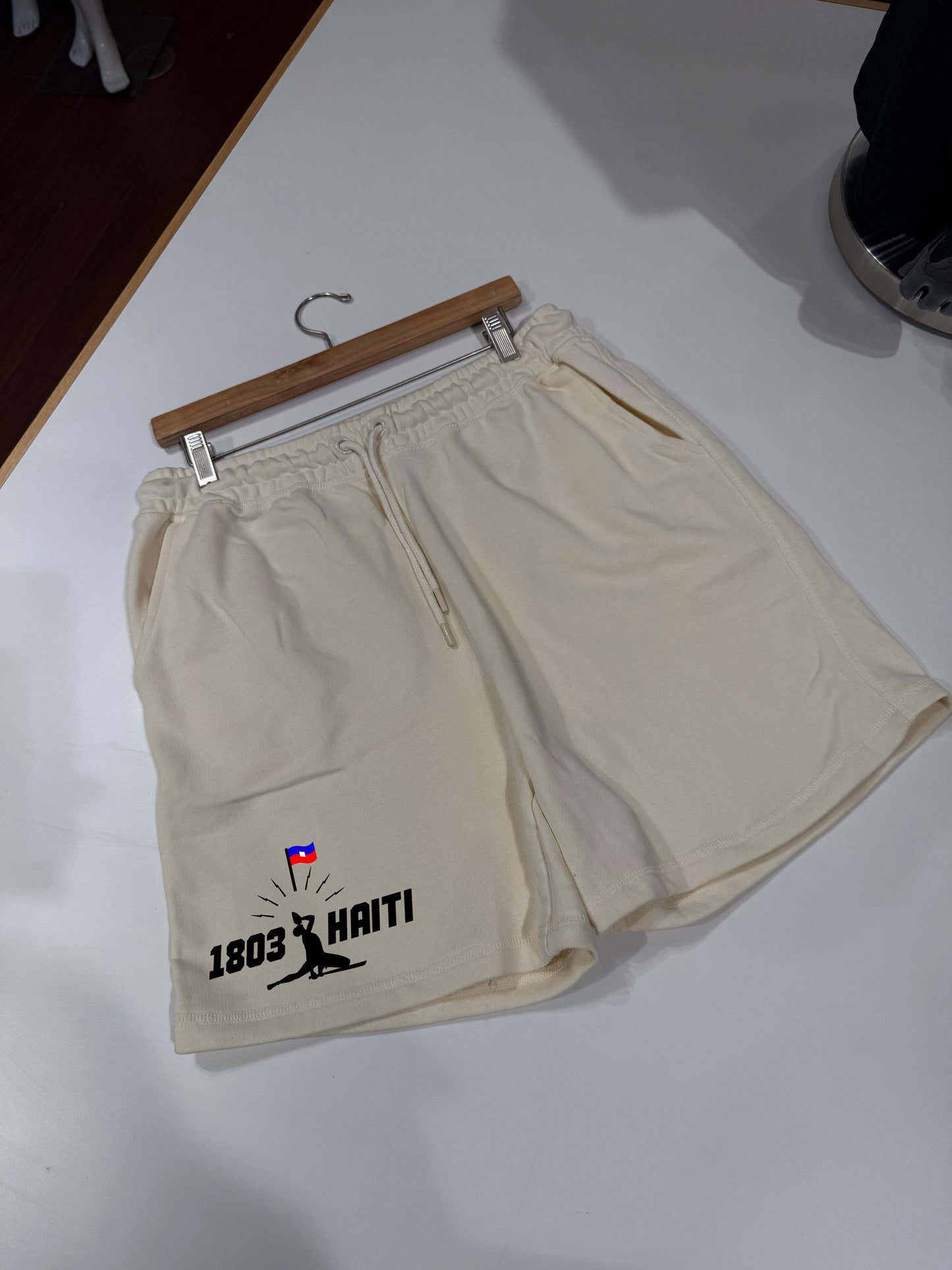 Shorts 1803 Haiti NEG MAWON T-Shirt by Lion Brand