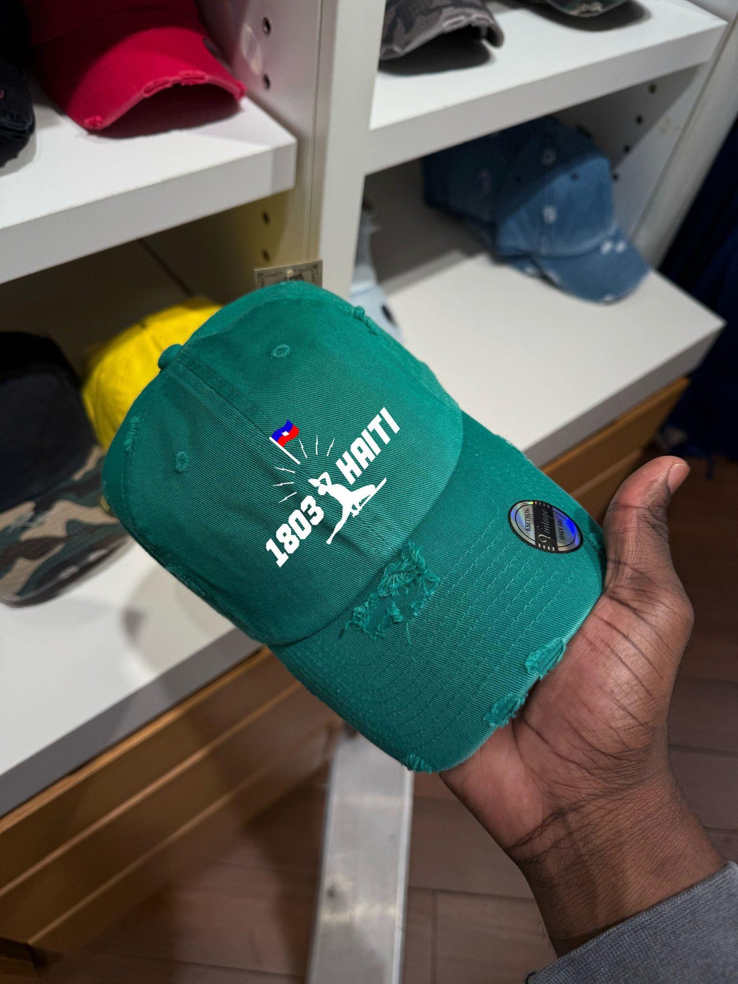 CAP 1803 Haiti NEG MAWON Unisex